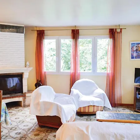 2 Bedroom In